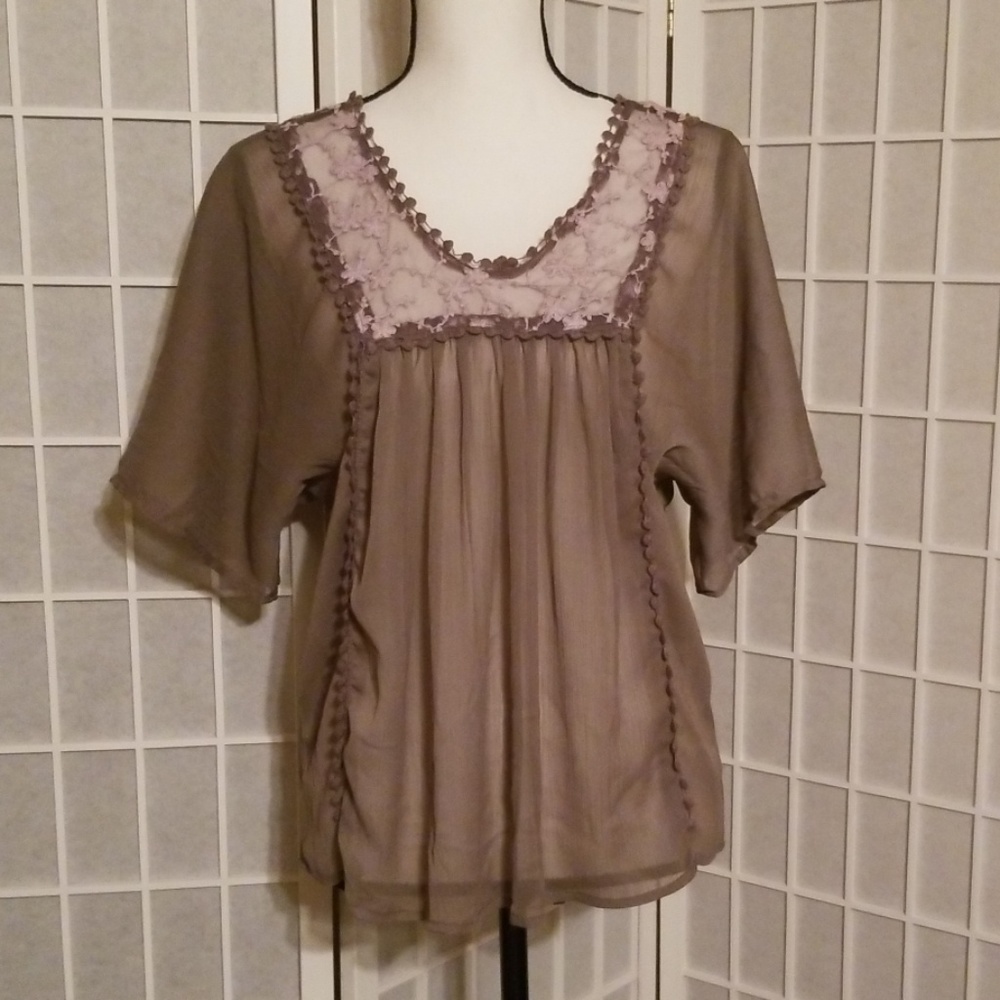 3/$15 Sheer Living Doll Top !